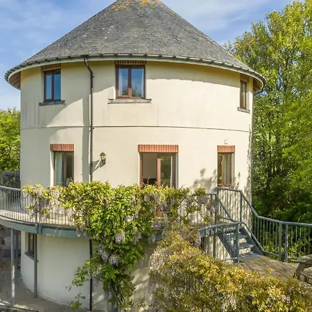 The Roundhouse